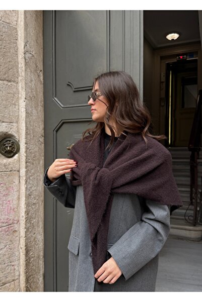 KİLİGİSTANBUL Eșarfă TRIUNghi moale, care se fixează prin apăsare