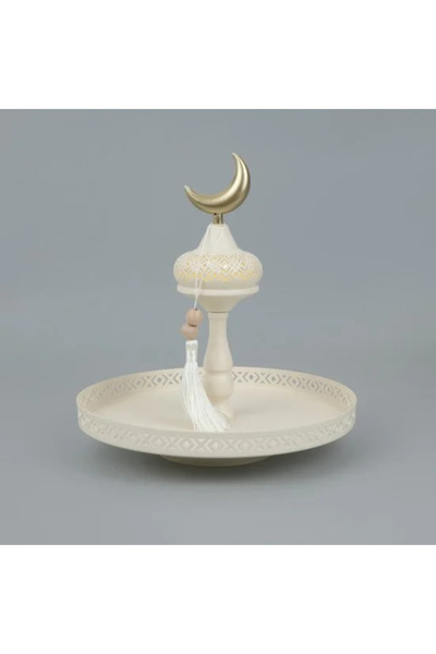 Generic طبق تقديم بقاعدة معدنية ونقوش