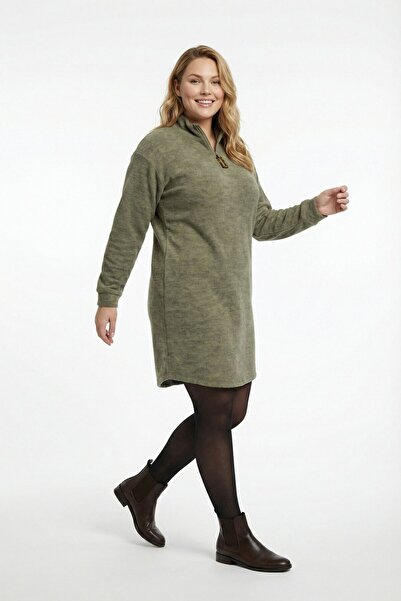 Stil Diva Великий розмір М'яка текстура Зелена сукня середньої довжини 106-36