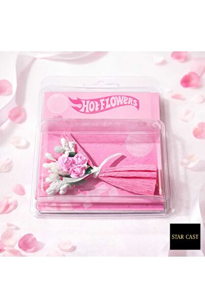 STAR CAST باقة زهور صغيرة من لوف فلاورز - هدية خاصة ليوم مميز