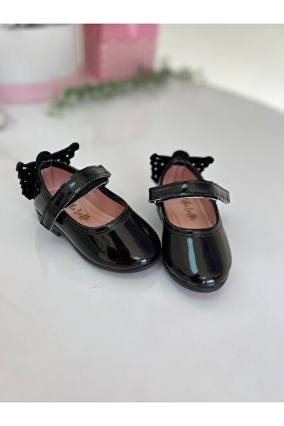 Kız Bebek Rugan Kelebek Detaylı Babet Ayakkabı