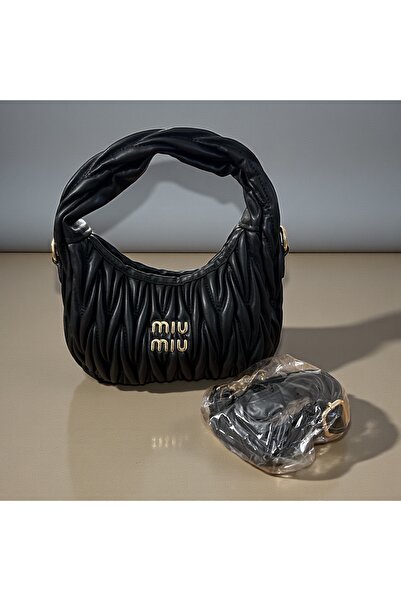 Gözde Mağazacılık حقيبة كتف نسائية منقوشة صغيرة الحجم من إمبرو