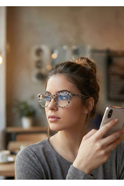 Nilu Moda Trend Model with Protection from Computer, Tablet, Phone and All Ra...