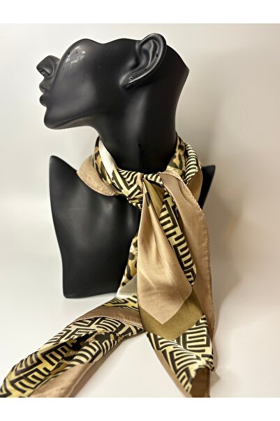 BHR AKSESUAR وشاح مربع منقوش (70×70 سم)