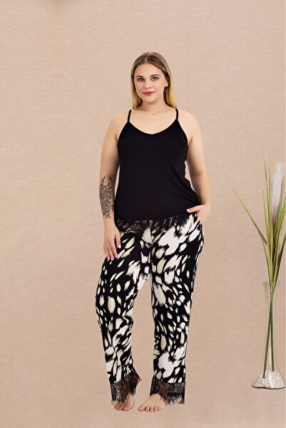 Temporium Women's Plus Size Printed Patterned Pajama Set with Pockets Stretch...