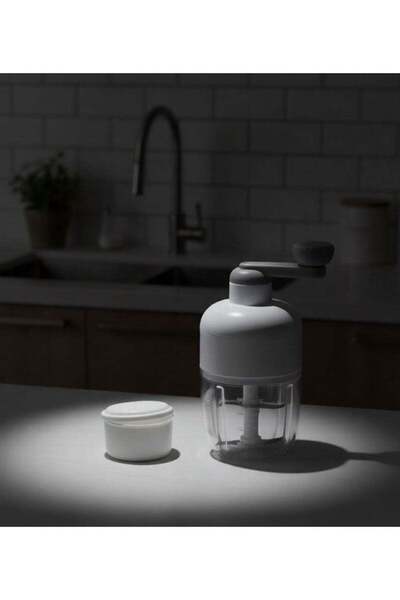 Roomlyne ماكينة يدوية لسحق الثلج وصنع السلاش، مزودة بشفرات سميكة من الفولاذ ا...