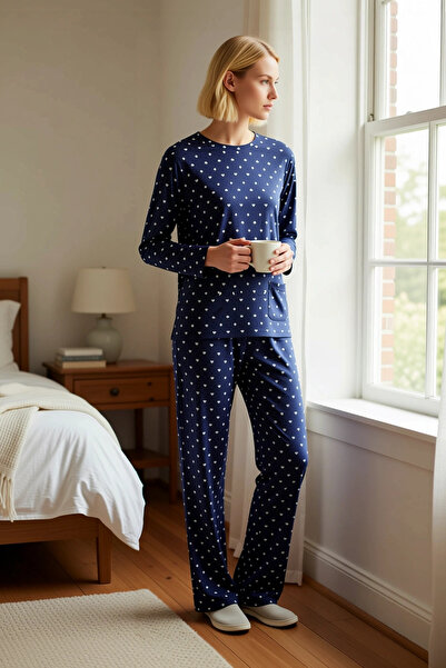 BENERLY Women's Crew Neck Standard Sleeve Pajama Set Pipe Leg Functional Dura...