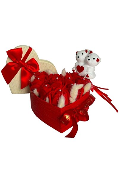 velve Aranjament floral Intimissimo, 10 trandafiri de sapun, lagurus criogena...