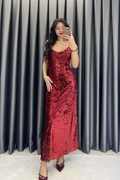 Mistix فستان طويل مزين بالترتر - أحمر أحمر