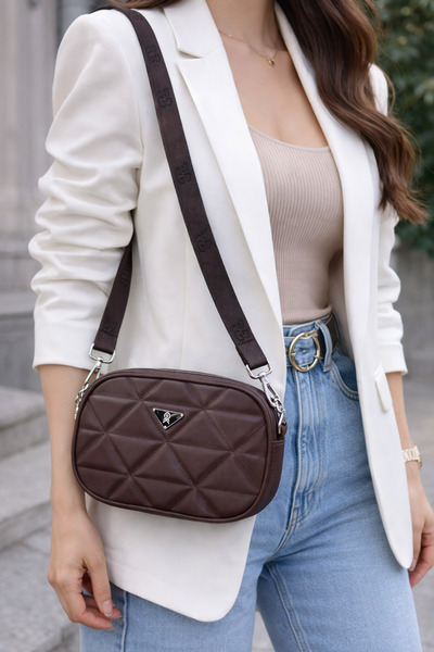 Nevalia حقيبة كتف نسائية مبطنة ومزخرفة – حقيبة أنيقة يومية مع حزام قابل للتعد...