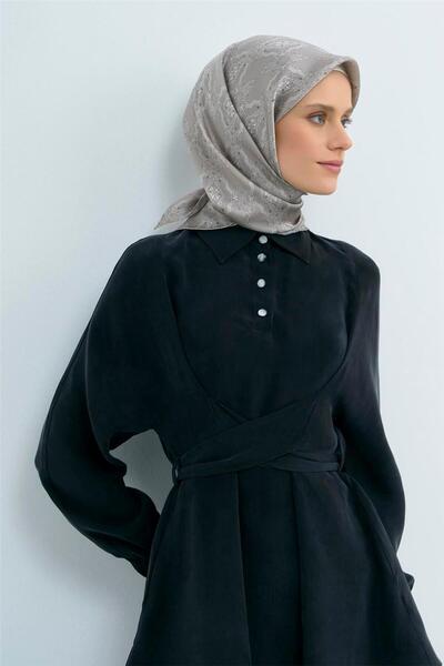 Armine Eșarfă din mătase pură tip twill 9522D 82