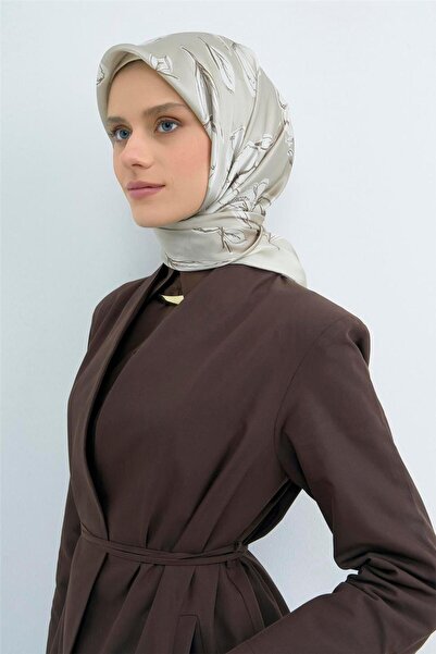 Armine Eșarfă din mătase pură tip twill 9536D 41