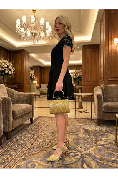 E&L Company 8cm Gold Altın pullu paletli boncuklu transparan. Çantasıyla birl...