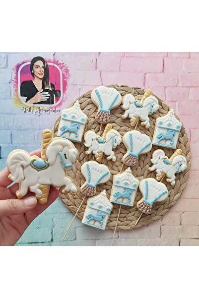 Tatlı Armağanlar Çubuklu İsimli Atlı Karınca ve Uçan Balon Consept Butik Kura...