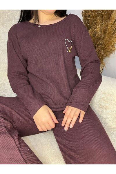İpeksi Nakışlı Kışlık Waffle Örme Kumaşlı Pijama Takımı