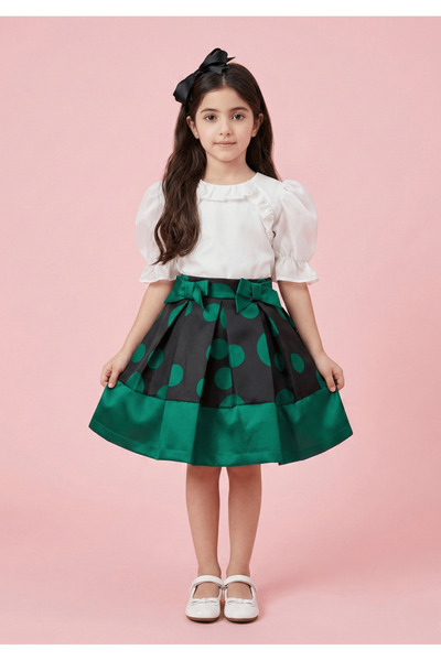 Fancy Closet green dots set