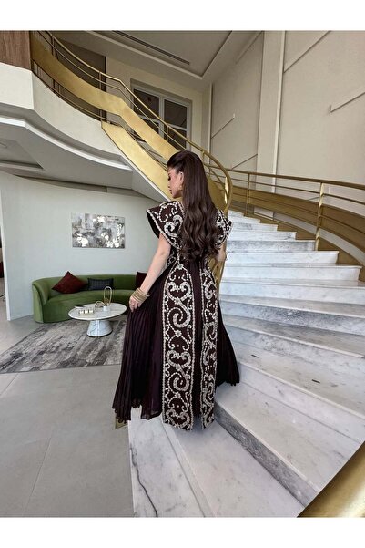 Meraj فستان