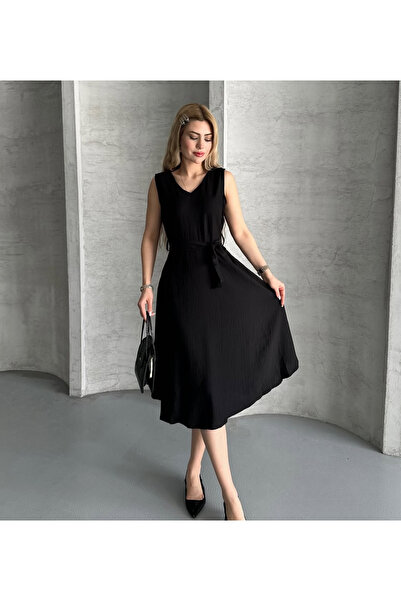 Bibedenstil Women's Black Belted Below-The-Knee V-Neck Casual Strawberry Fabr...