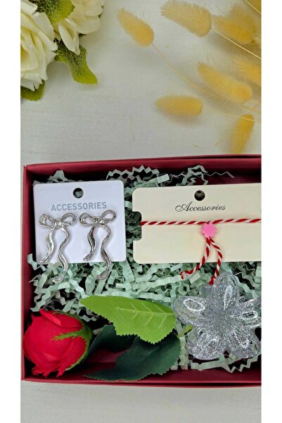 Ivory Pearl Gift box