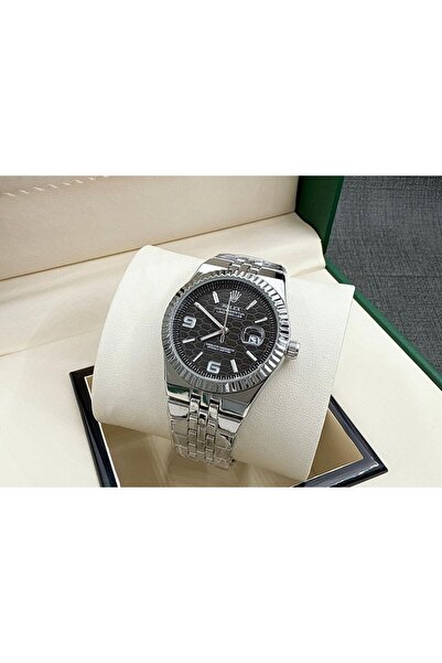 Rolex master copy watch. Battery operated