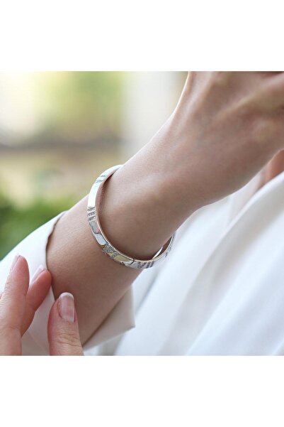 Necati Gün Roma Rakamlı Zirkon Taşlı Gümüş Kelepçe