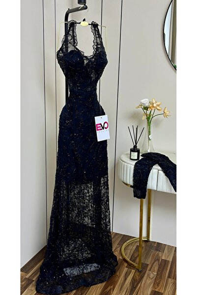 Evo black evening dress