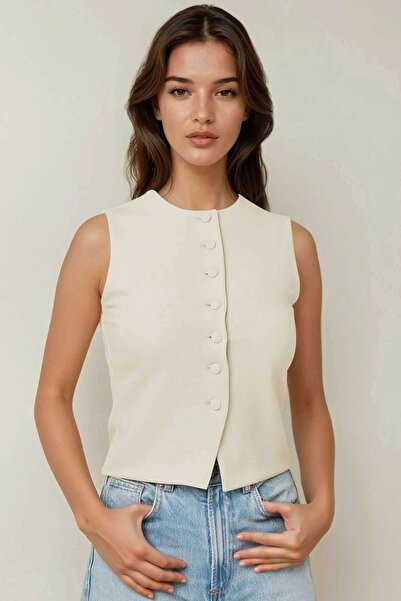 Hiccup Vestă ajustată cu guler rotund și detaliu cu nasturi