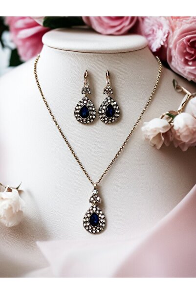 FAYRA ACCESSORIES طقم قلادة وأقراط على شكل قطرة ماء مرصعة بحجر الزركون