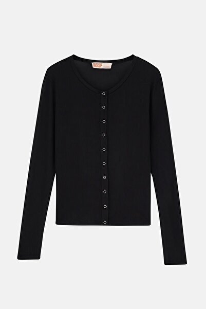 Hiccup Uzun Kollu Çıtçıtlı Üst