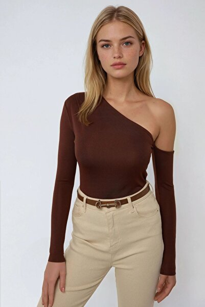 Hiccup Body drapat cu guler asimetric