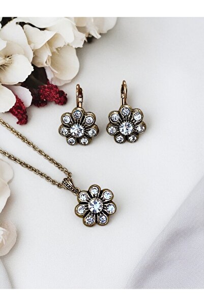 FAYRA ACCESSORIES Papatya Model Zircon Stone Necklace and Earring Set