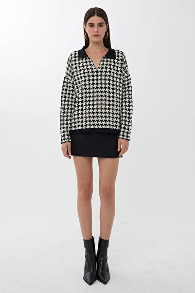 Hiccup Polo collar sweater with crowbar pattern