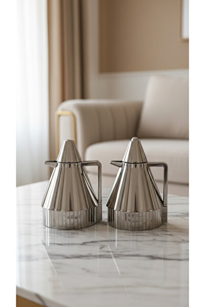 Generic A stylish and modern 1-liter tea and coffee thermos set