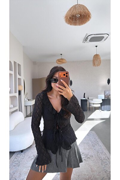 Buket Teke Black Lace-Up Ruffled Lace Blouse