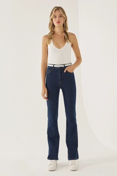 Hiccup Blugi evazați cu talie normală