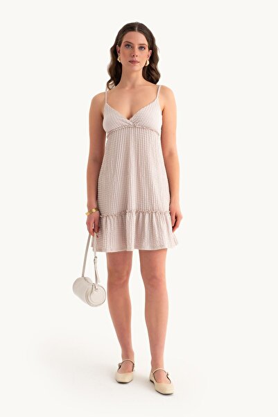 Hiccup Rochie mini cu decolteu în V și straturi