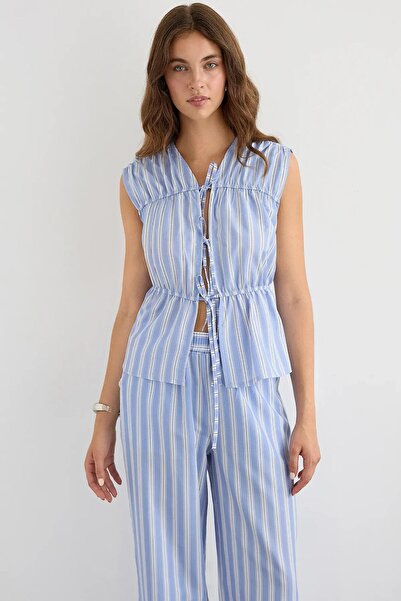 Hiccup Μπλούζα με λεπτομέρεια ριγέ με λαιμόκοψη