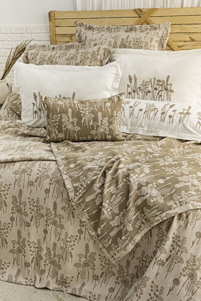 Calantha Home Collection Valencia 8 Piece Double Dowry Set Brown 240 X 260 cm 240 X 260 cm Brown