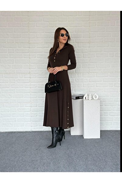 sorisso Φόρεμα με λεπτομέρειες