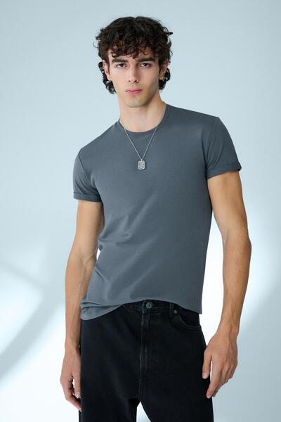 Bershka Kısa kollu katlamalı tişört