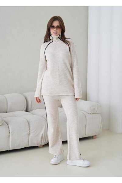 fuşyha butik White Stripe Detailed Turtleneck Knitwear Set