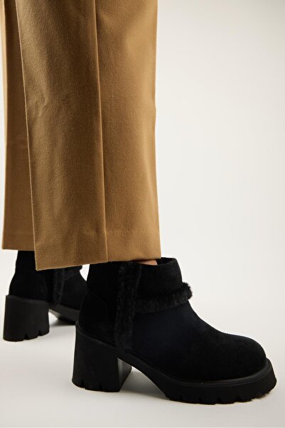 Manijero Zoe Women's Genuine Leather Black Boots with Fur Detail