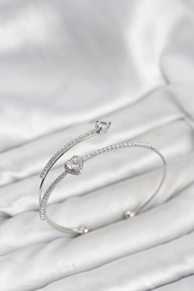 Inure Jewelry Heart Model Brass Silver Color Women's Bracelet