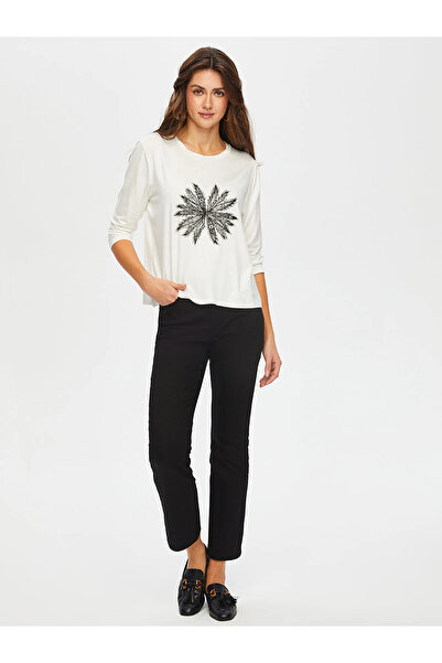Faik Sönmez Футболка з круглим коміром і квітковою мереживною аплікацією TSH087