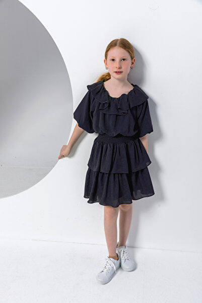 incity Момичешка тъмносиня елегантна рокля с открити рамене и волани - НОВ СЕЗОН