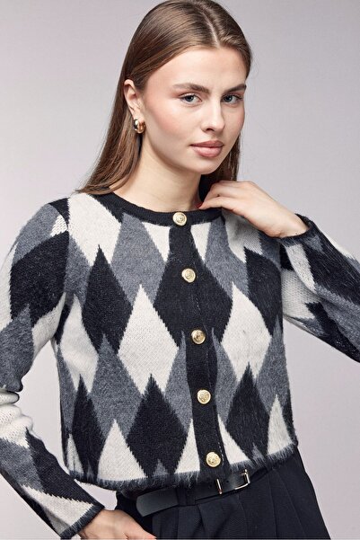 Saade Siyah Yumuşak Dokulu Renk Blok Baklava Desenli Düğmeli Crop Hırka