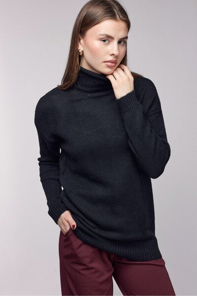 Saade Pulover oversize cu gât negru