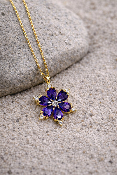 Kalpkutusu Sevgililer Günü Özel Altın Renk Mor Taşlı Lotus Çiçeği Çelik Kolye