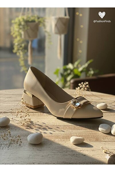 Trendy Moda Yeni Sezon 4cm Topuk Krem Kadın Topuklu Ayakkabı