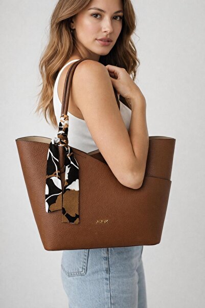 SOSELA Women's Shoulder and Hand Bag 67-8133 Light Brown